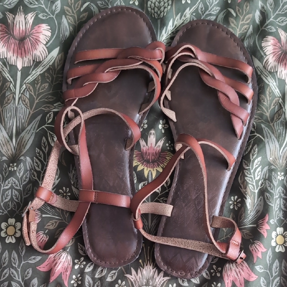 Time and Tru Brown Strappy Sandals